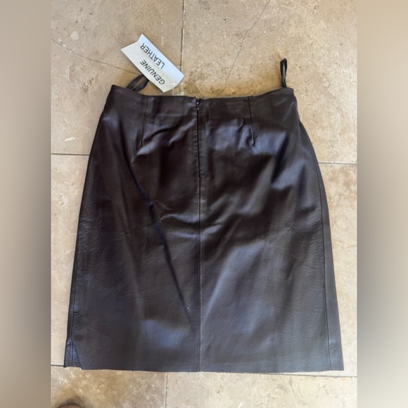 Bagatelle ladies, Brown midi genuine leather fully line skirt and NWT size 8 P - Picture 6 of 9